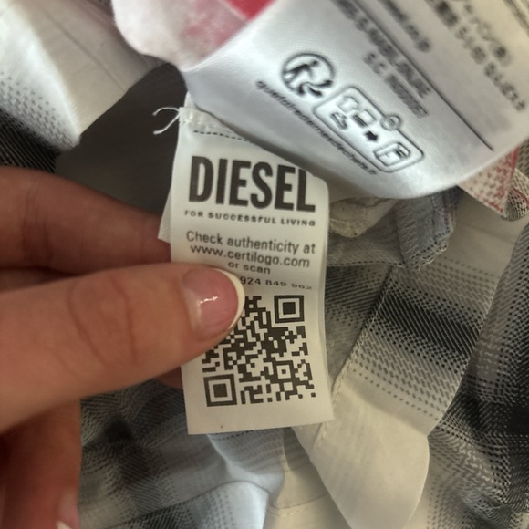 Diesel Red and White Plaid Men's Shirt - Picture 2 of 2